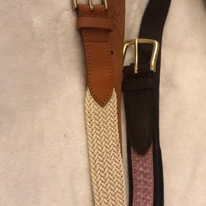 Bundle of two belts
